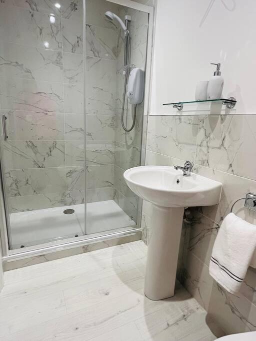 Private Apartment One On Lough Corrib, Oughterard Galway Luaran gambar